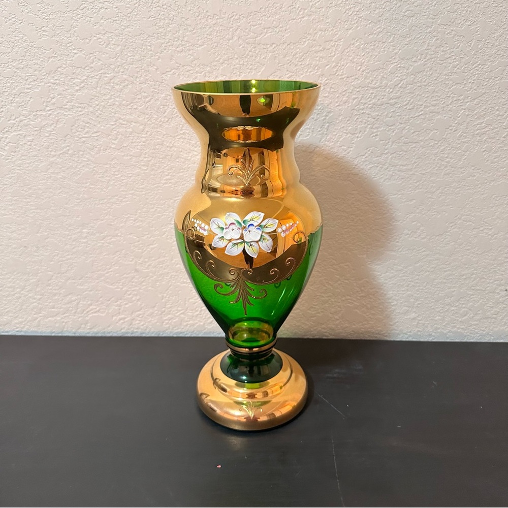 Vintage Bohemian Glass Elegant Floral Vase NWOT